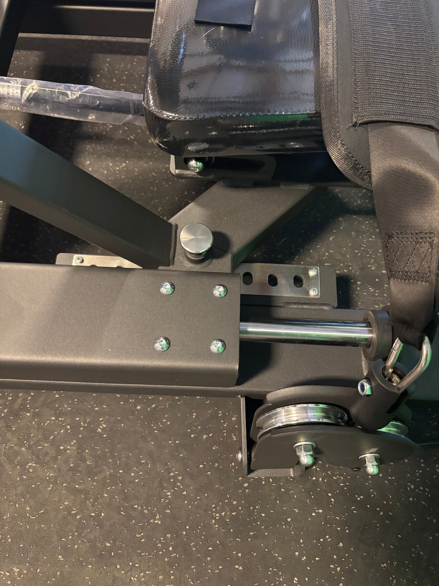 Selectorized Hip Thrust Glute Machine w/ 250lb Weight Stack (New)