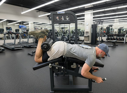 Selectorized Leg Extension & Prone Leg Curl Combo w/250lb weight stack (New)